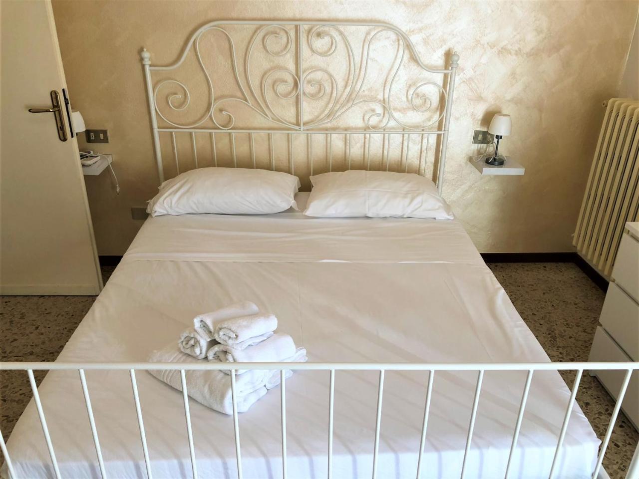 Isa Sirmione Apartments Экстерьер фото